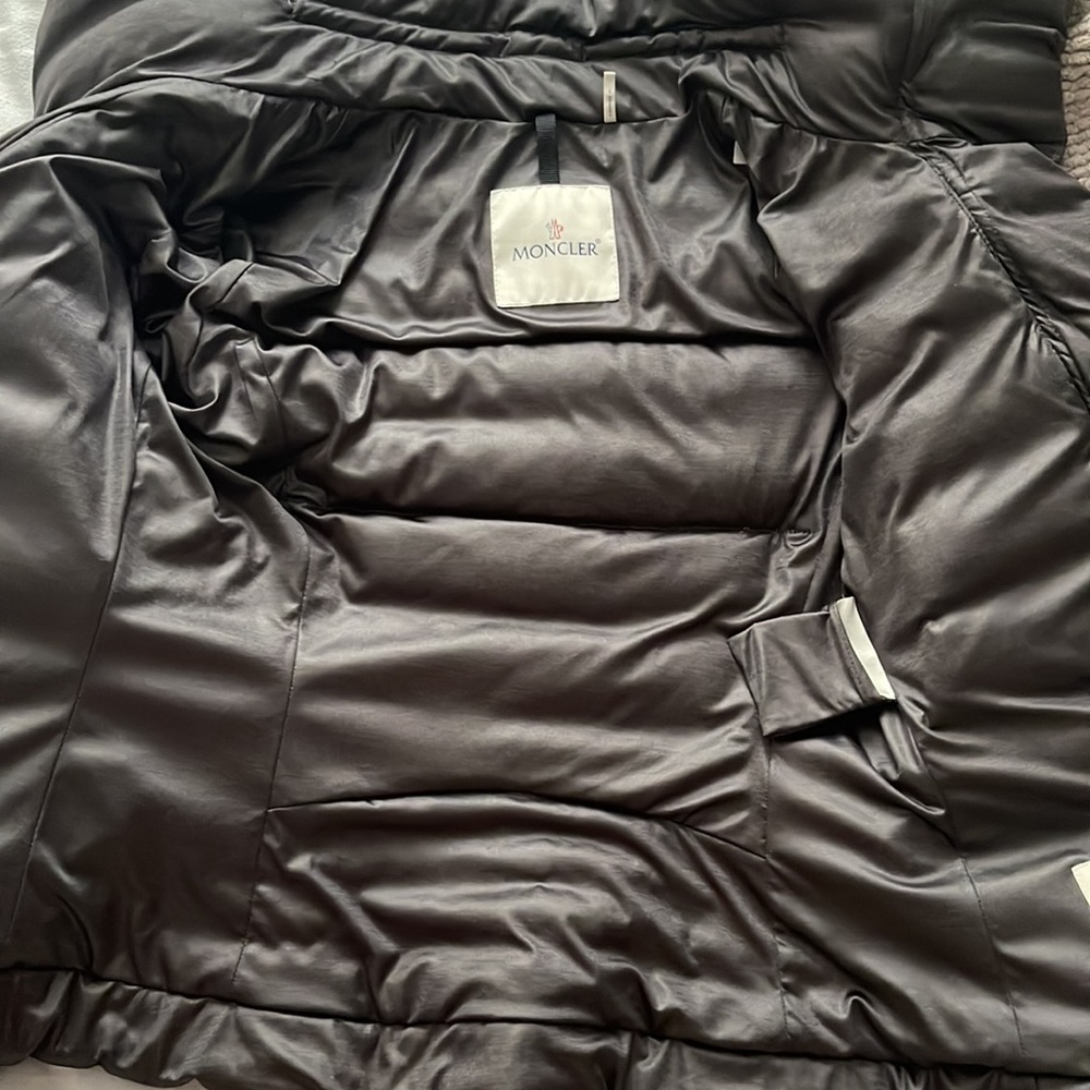 Moncler jacket - Picture 9 of 10